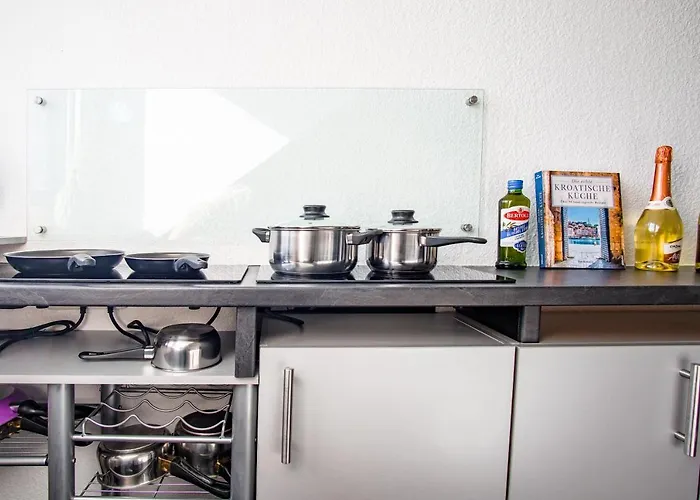 Lejlighed Modern~5*location~home Office~netflix~free Parking Essen